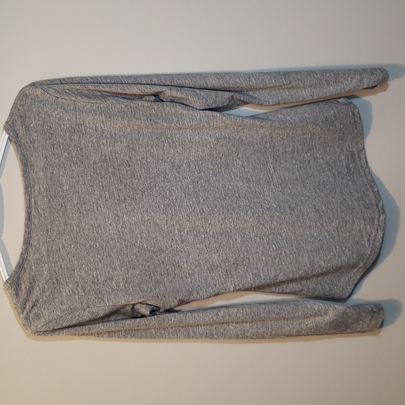 Bench Long Sleeve Top - Picture 2 of 5